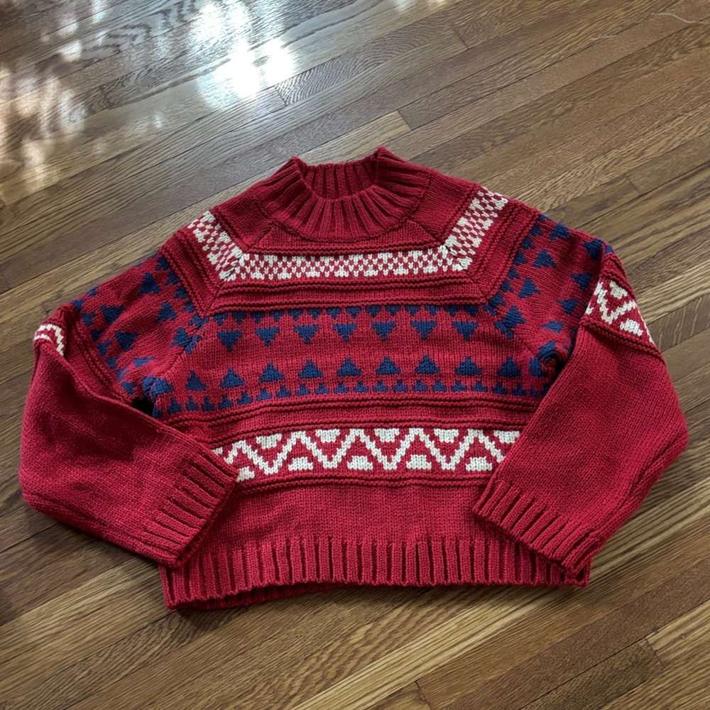 Universal Thread Red Knit Sweater with Patterns